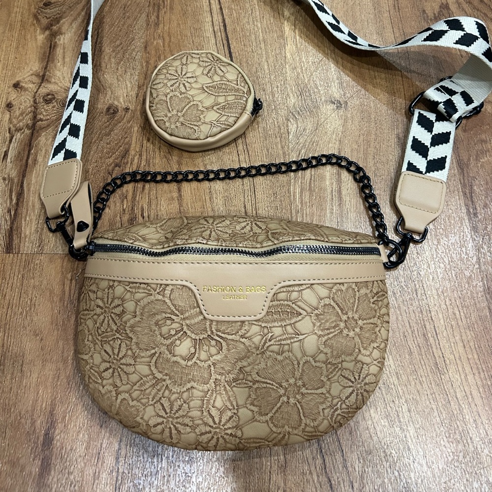 Crossbody bag